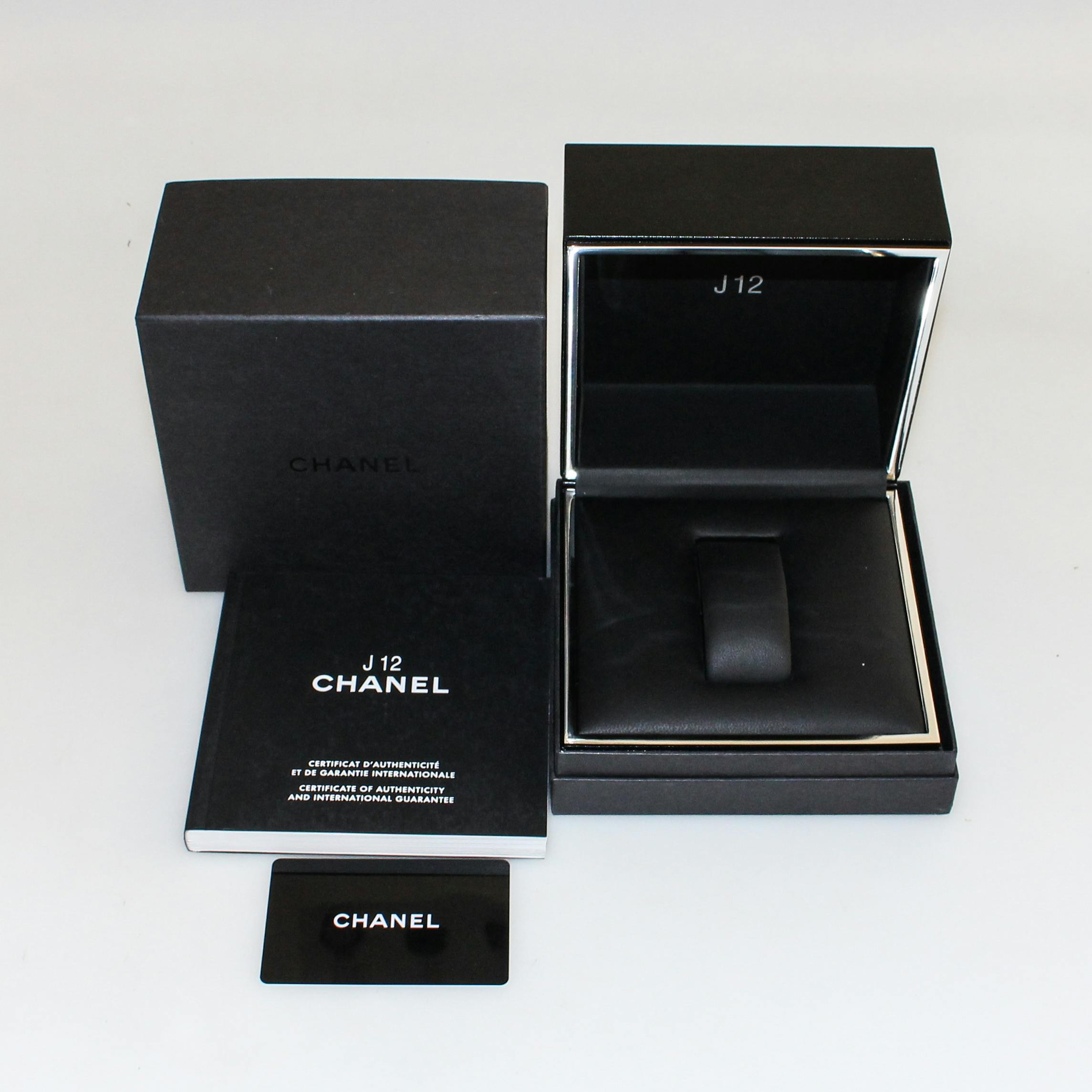 Chanel J12 H3829 WatchBox