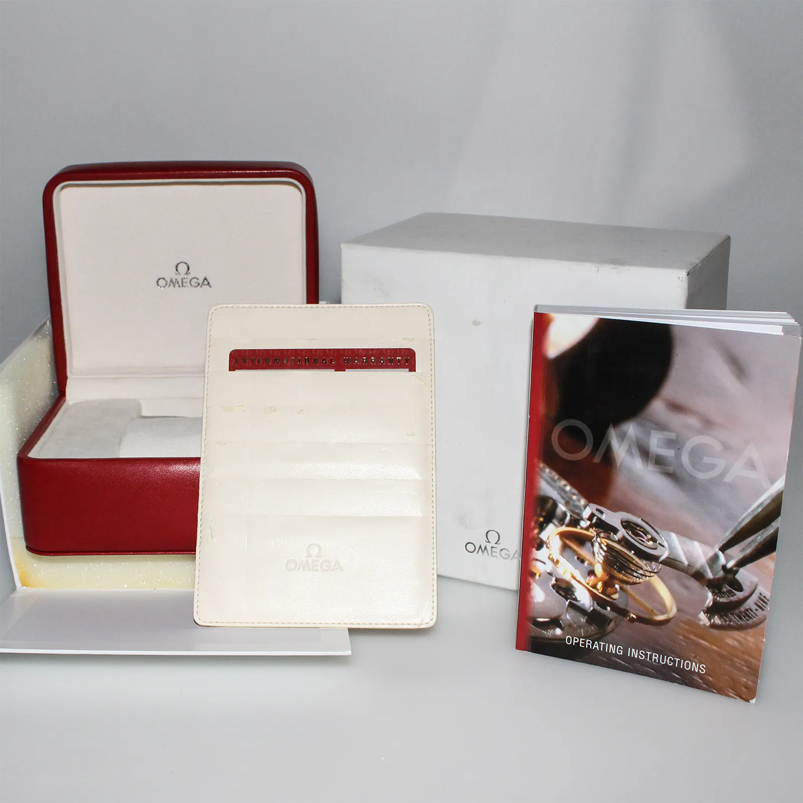 Pre-Owned Omega 3870.50.31 | Watchbox.com