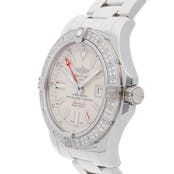 Breitling Chronomat Avenger II GMT A3239053/G778