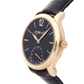 H. Moser & Cie Endeavour Small Seconds 1321-0101