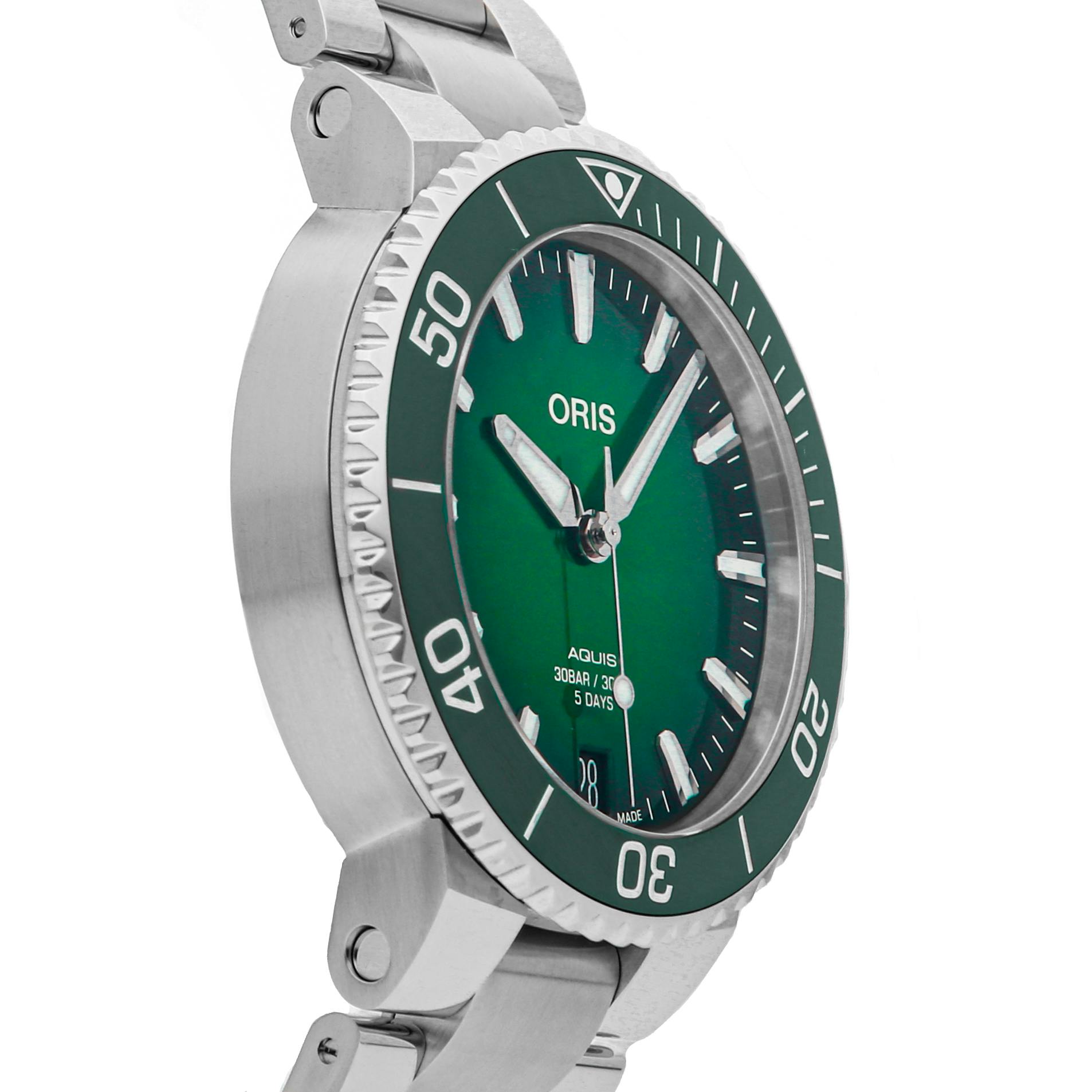 Pre Owned Oris Aquis Date Calibre 400 01 400 7769 4157 07 8 22