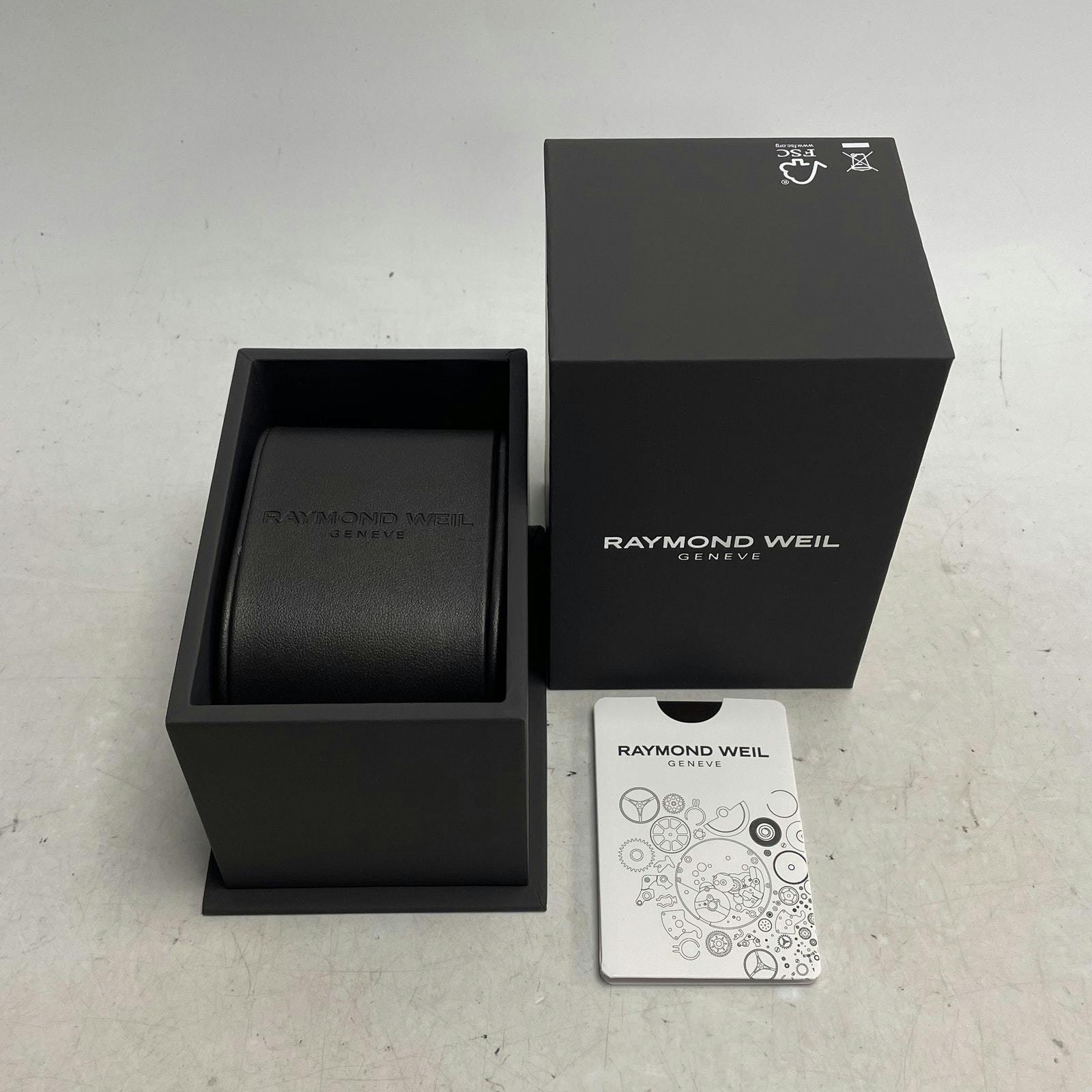 Raymond weil 2025 watch box