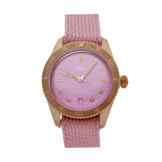 Vertical Divers Sixty-Five 'Cotton Candy