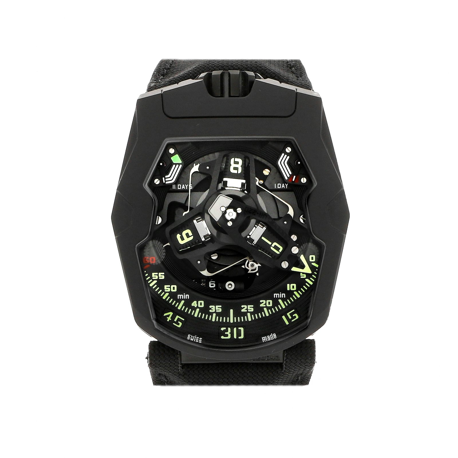 Urwerk UR-220 All Black LE Handaufzug DLC Titan Skelettuhr UR-220