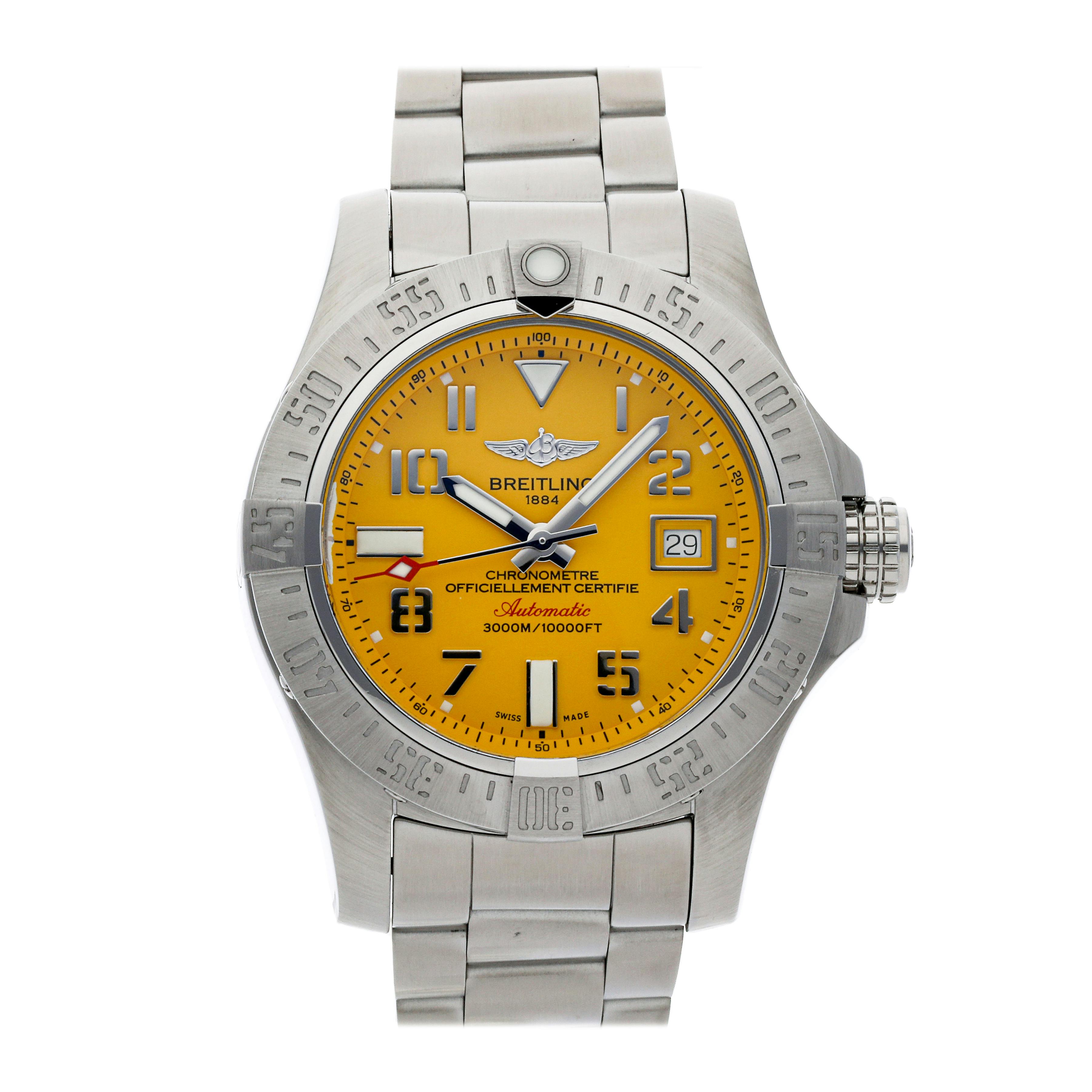 Pre owned best sale breitling avenger