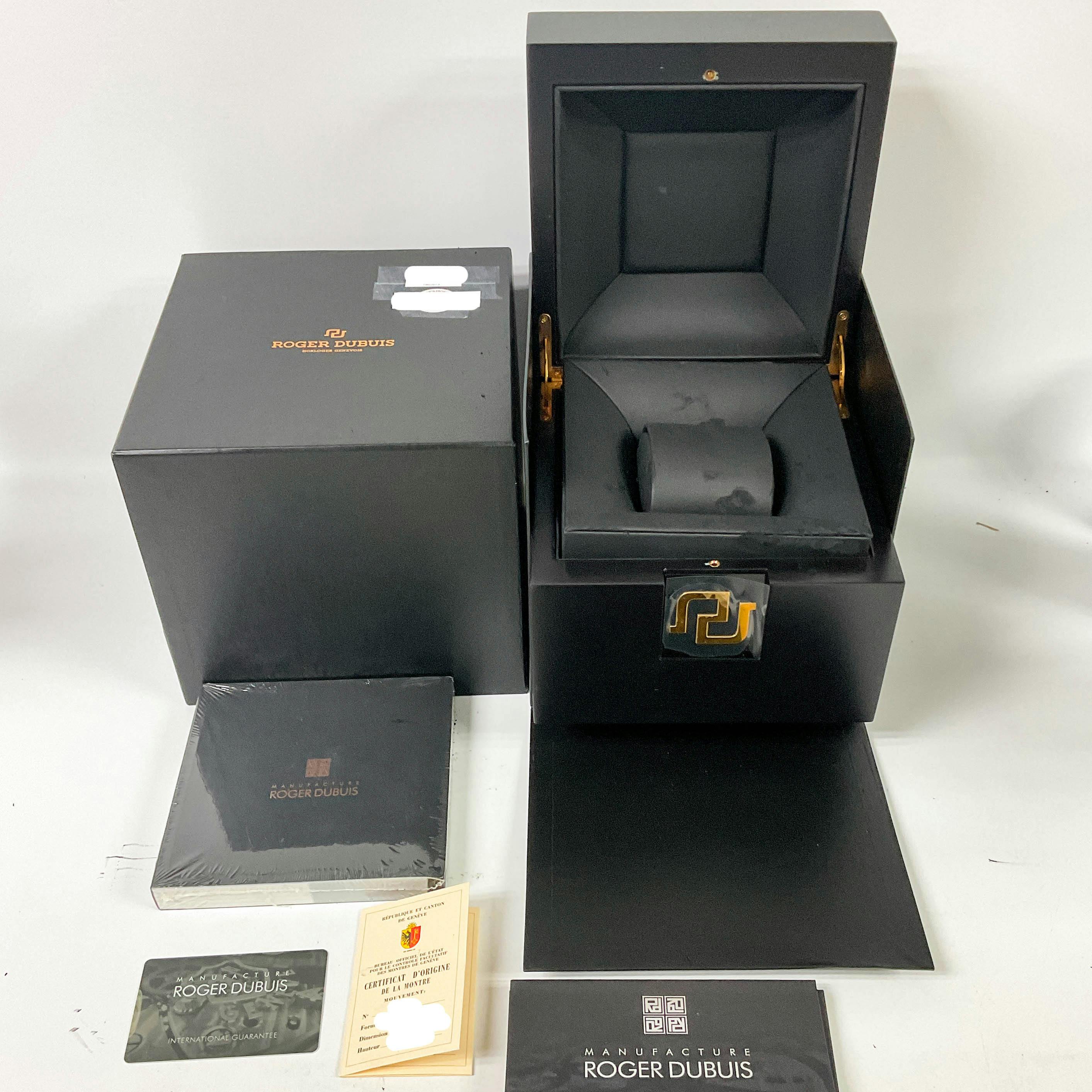 Roger best sale dubuis box