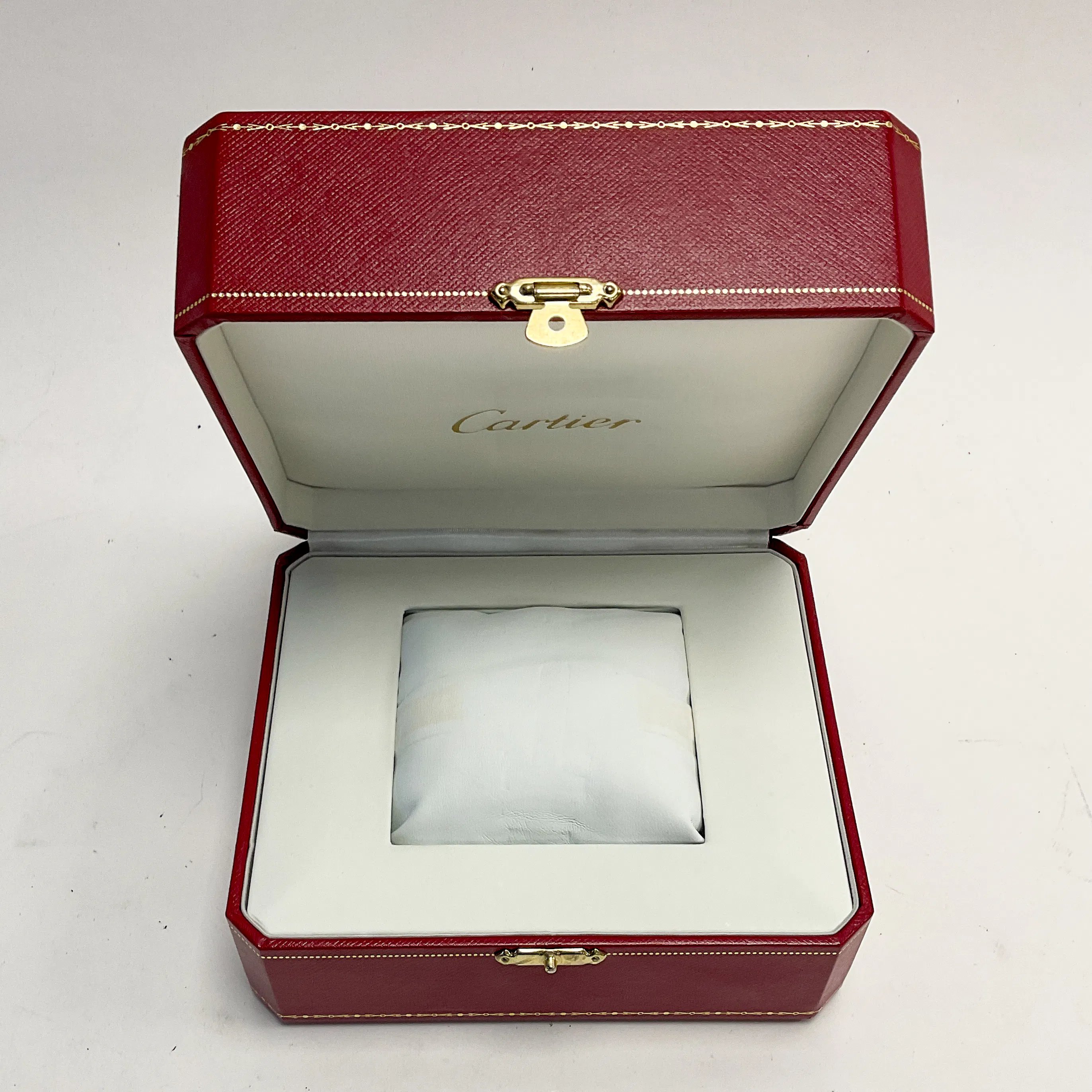 Certified Pre-Owned Cartier Tank W2601651 | The 1916 Company