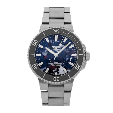 Vertical Aquis Date Upcycle