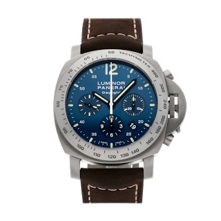 Vertical Pre-Owned Panerai Luminor Chrono Daylight PAM 326