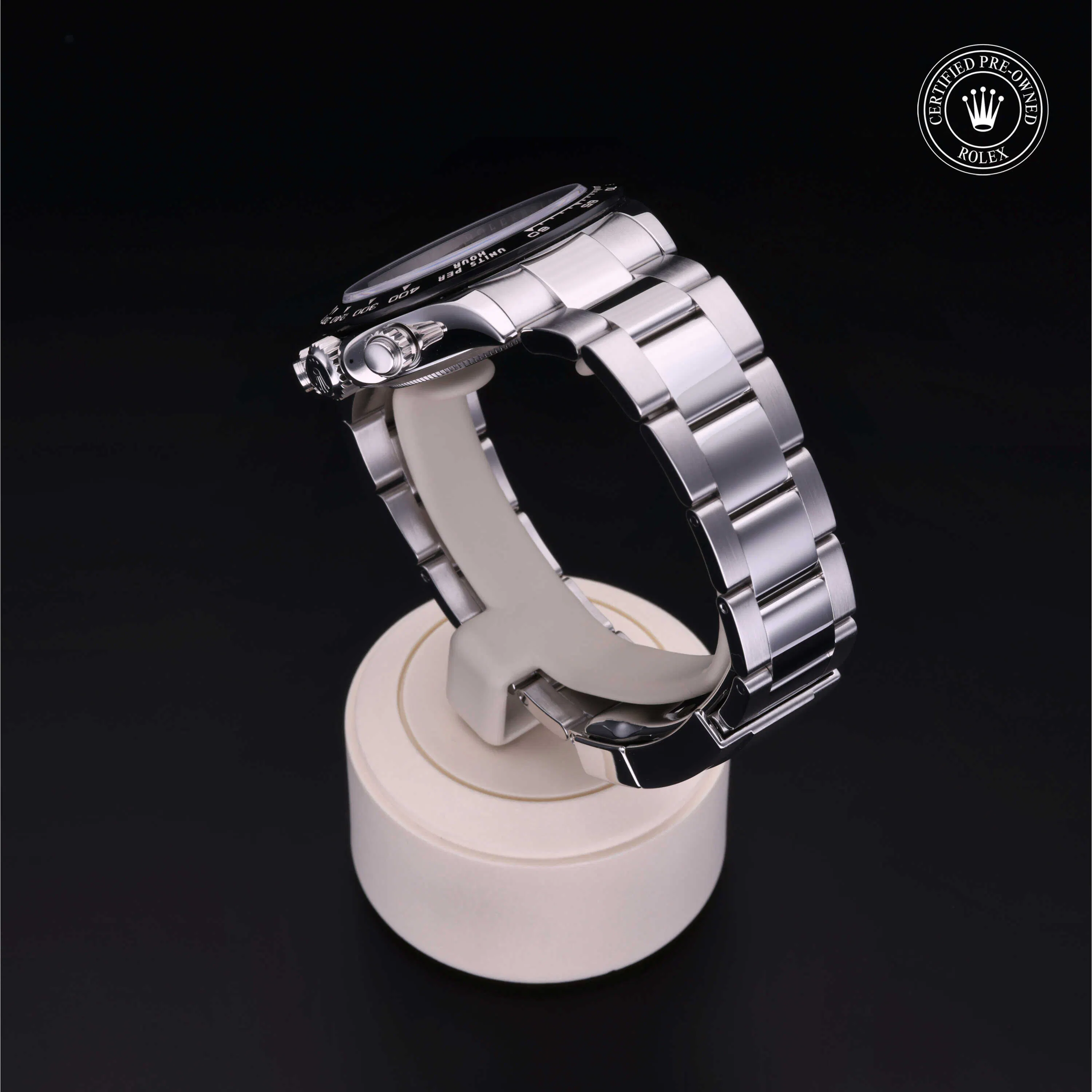 Gallery image 3 for Pre-Owned Rolex Daytona Cosmograph 116500LN