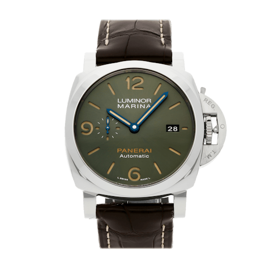 Vertical Luminor 1950 Marina