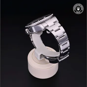 Gallery image 3 for Sea-Dweller Deepsea