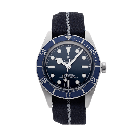 Vertical Black Bay Fifty-Eight