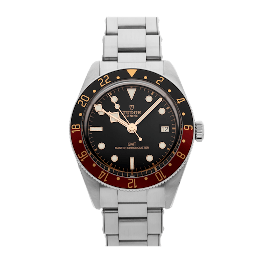 Vertical Black Bay 58