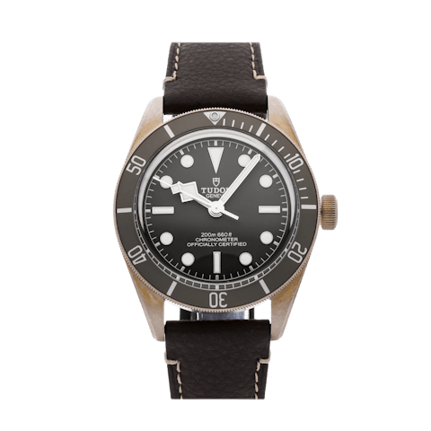 Vertical Black Bay Fifty-Eight 925