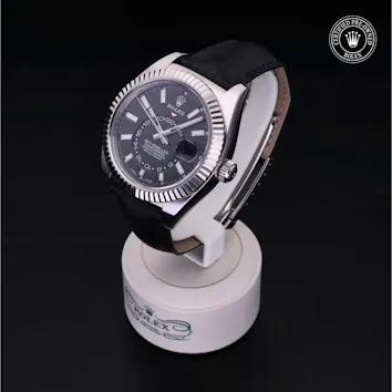 Gallery image 2 for Sky-Dweller