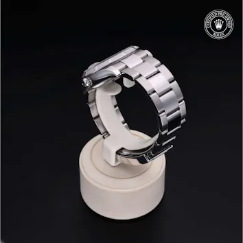 Gallery image 3 for Oyster Perpetual Date