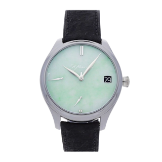 Vertical Endeavour Perpetual Calendar Limited Edition