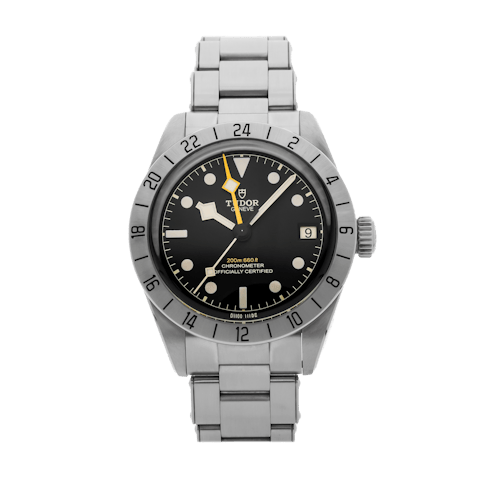 Vertical Black Bay Pro