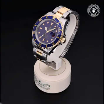 Gallery image 2 for Certified Pre-Owned Submariner Date