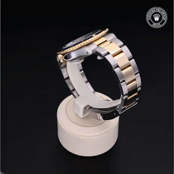 Gallery image 3 for Certified Pre-Owned Submariner Date