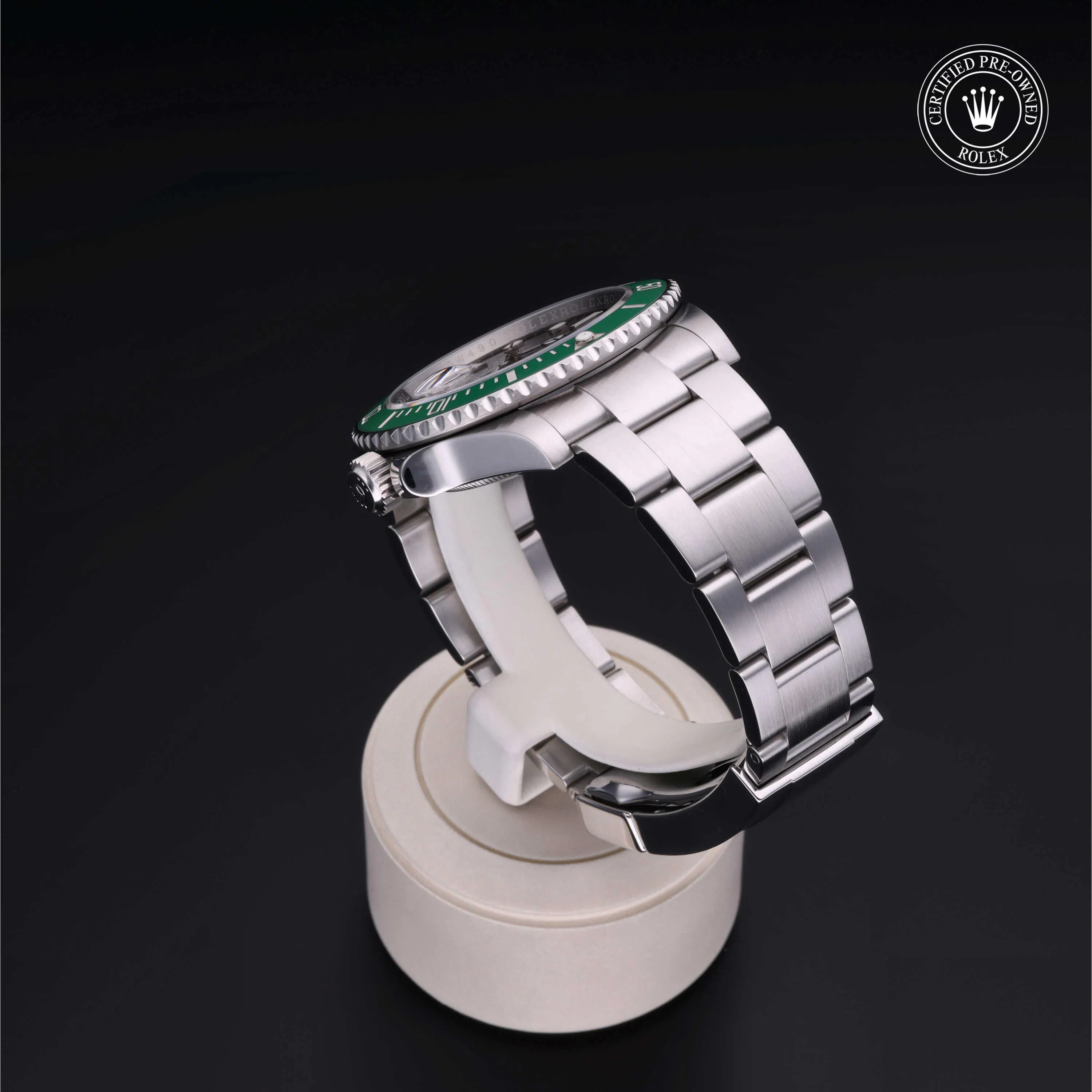 Gallery image 3 for Submariner