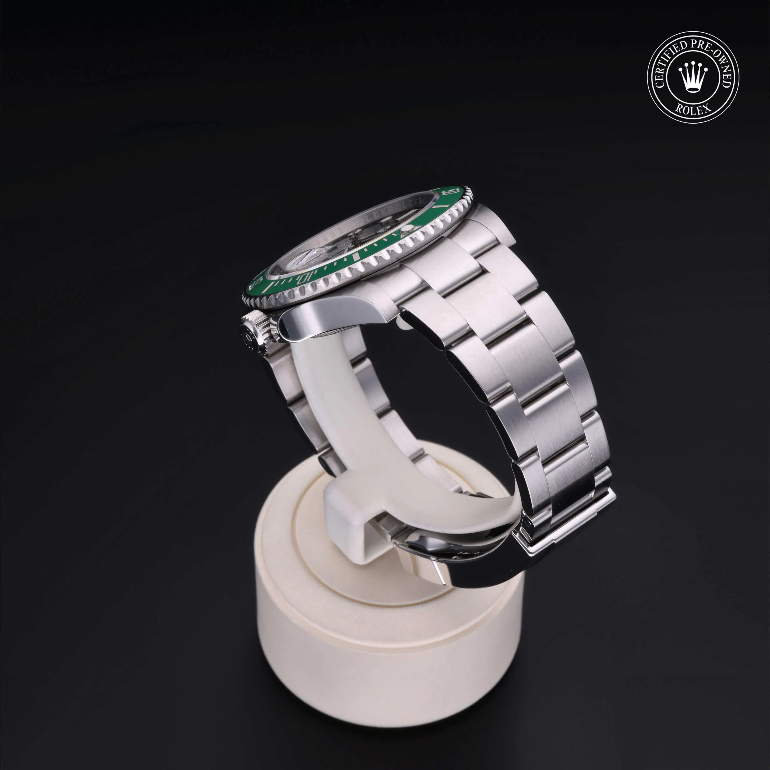 Gallery image 3 for Submariner