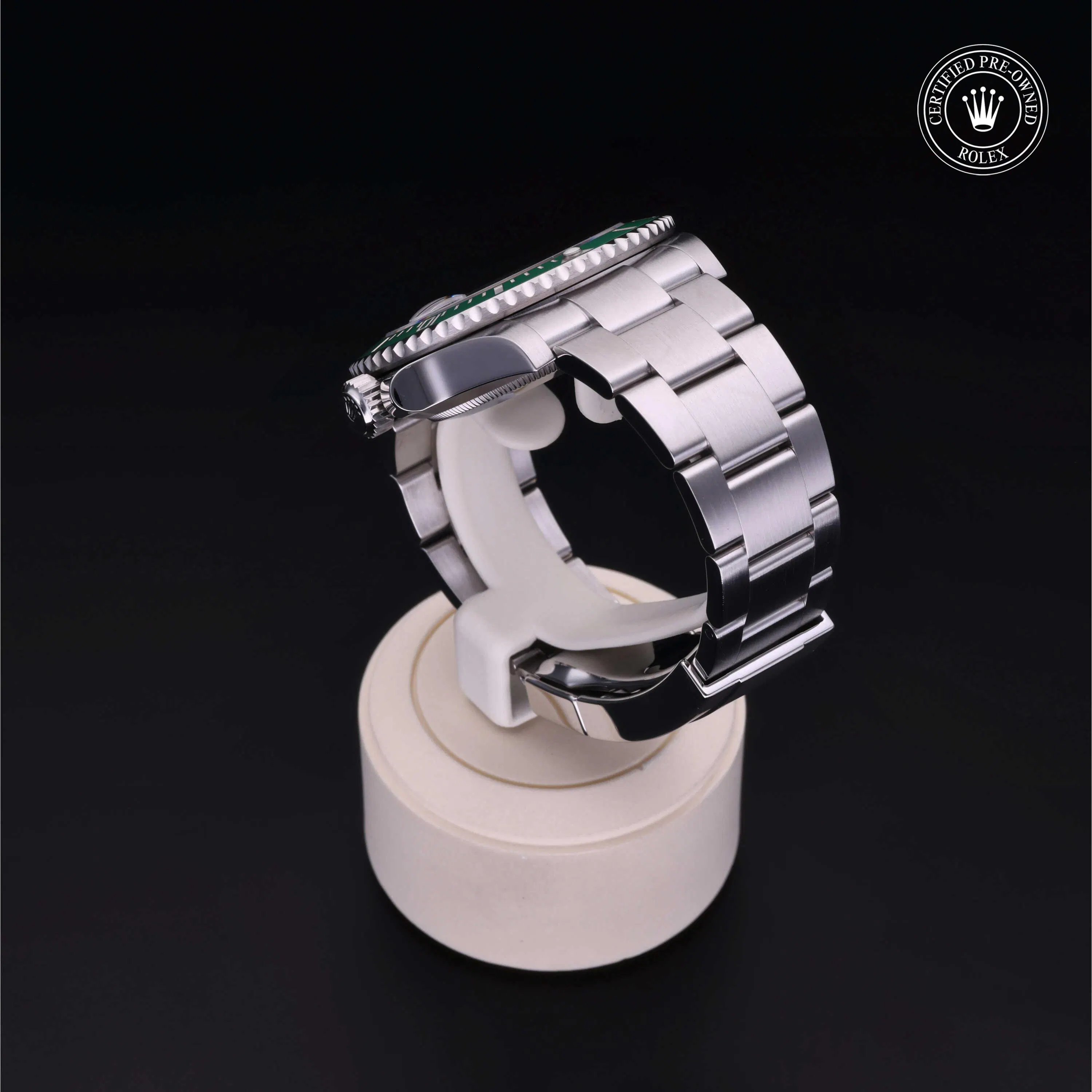 Gallery image 3 for Submariner