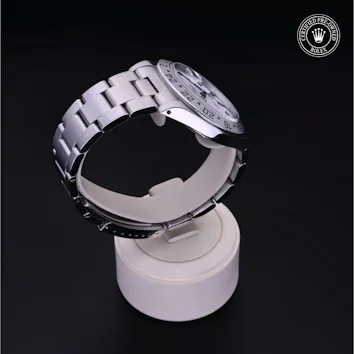 Gallery image 4 for Explorer II