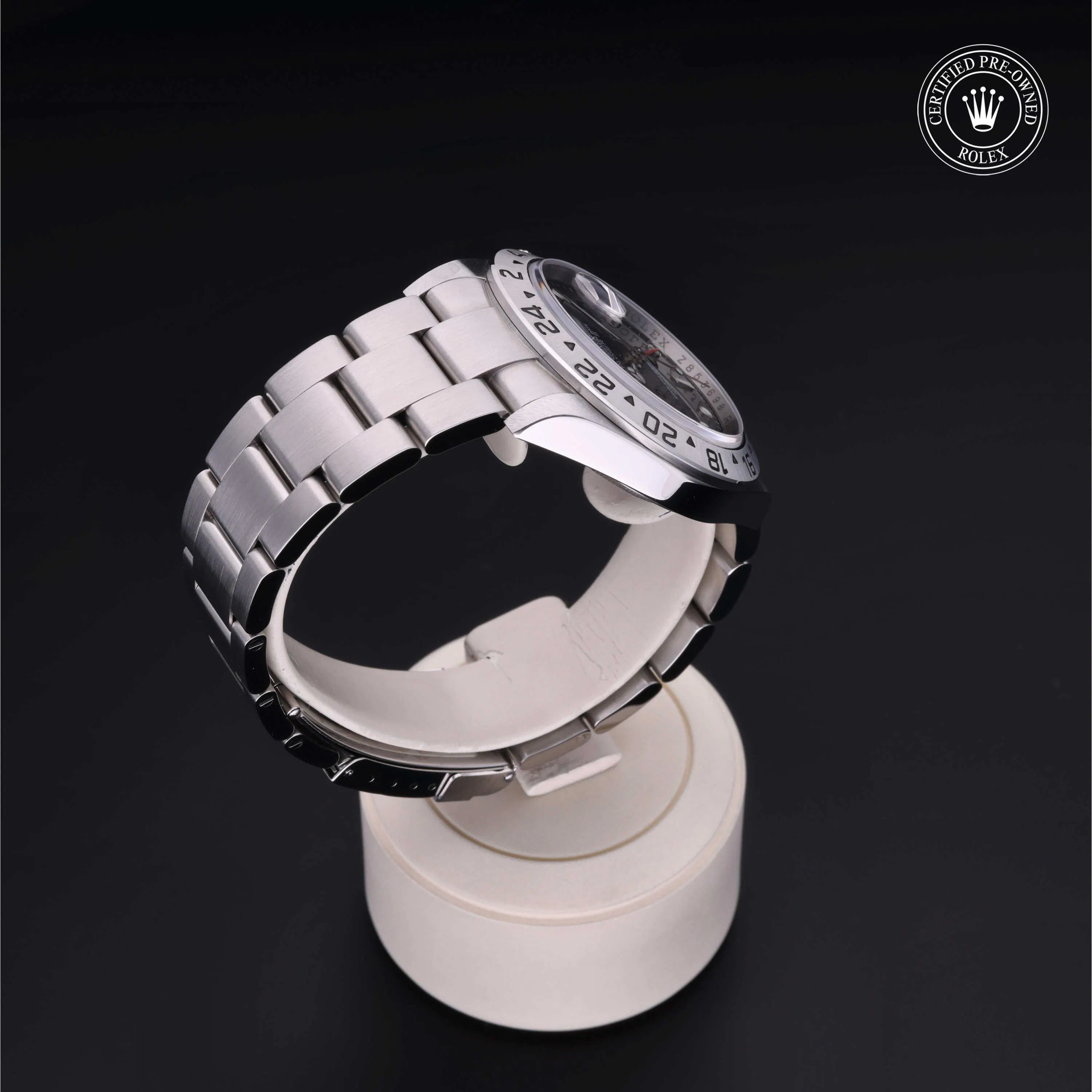 Gallery image 4 for Oyster Perpetual Rolex Explorer II