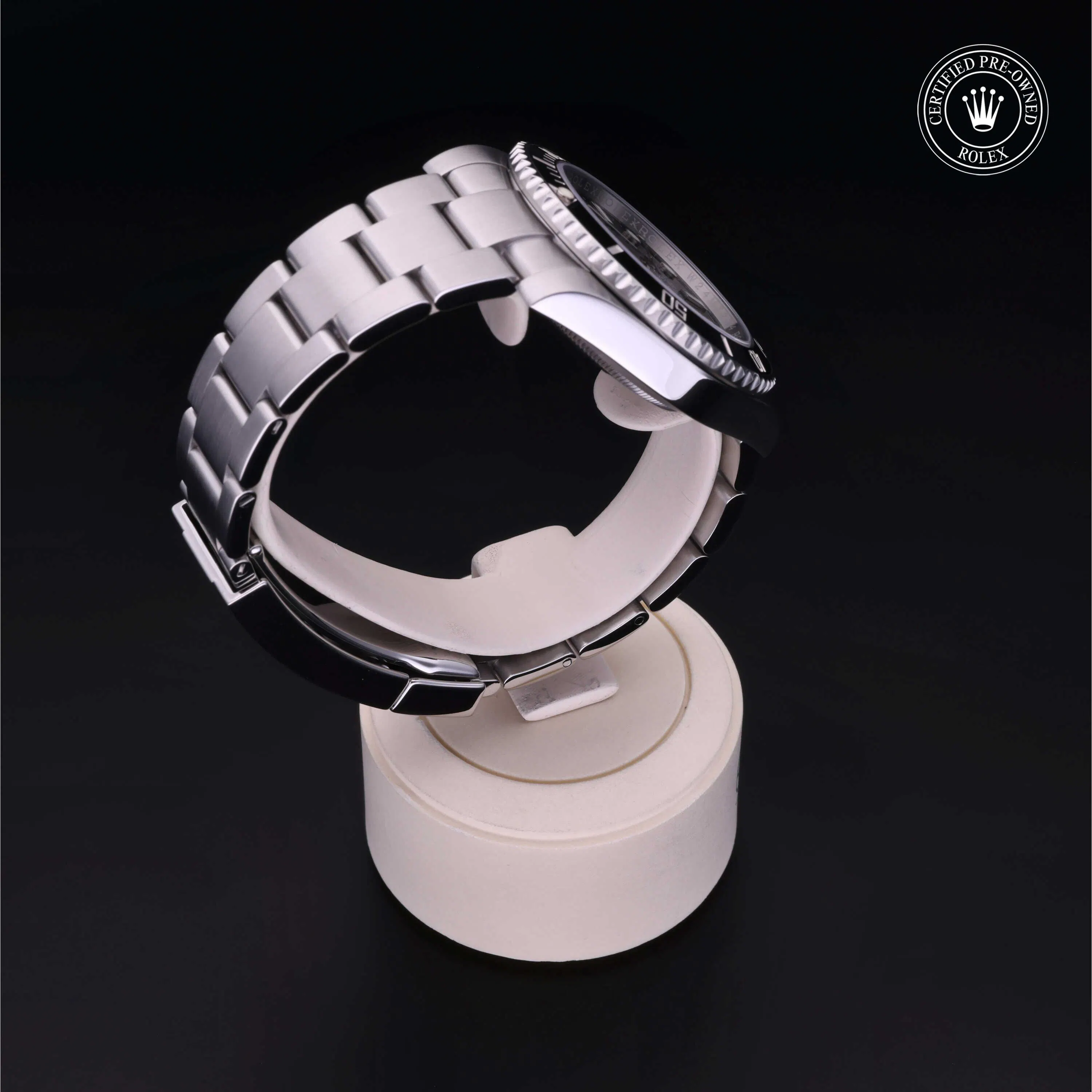 Gallery image 4 for Submariner