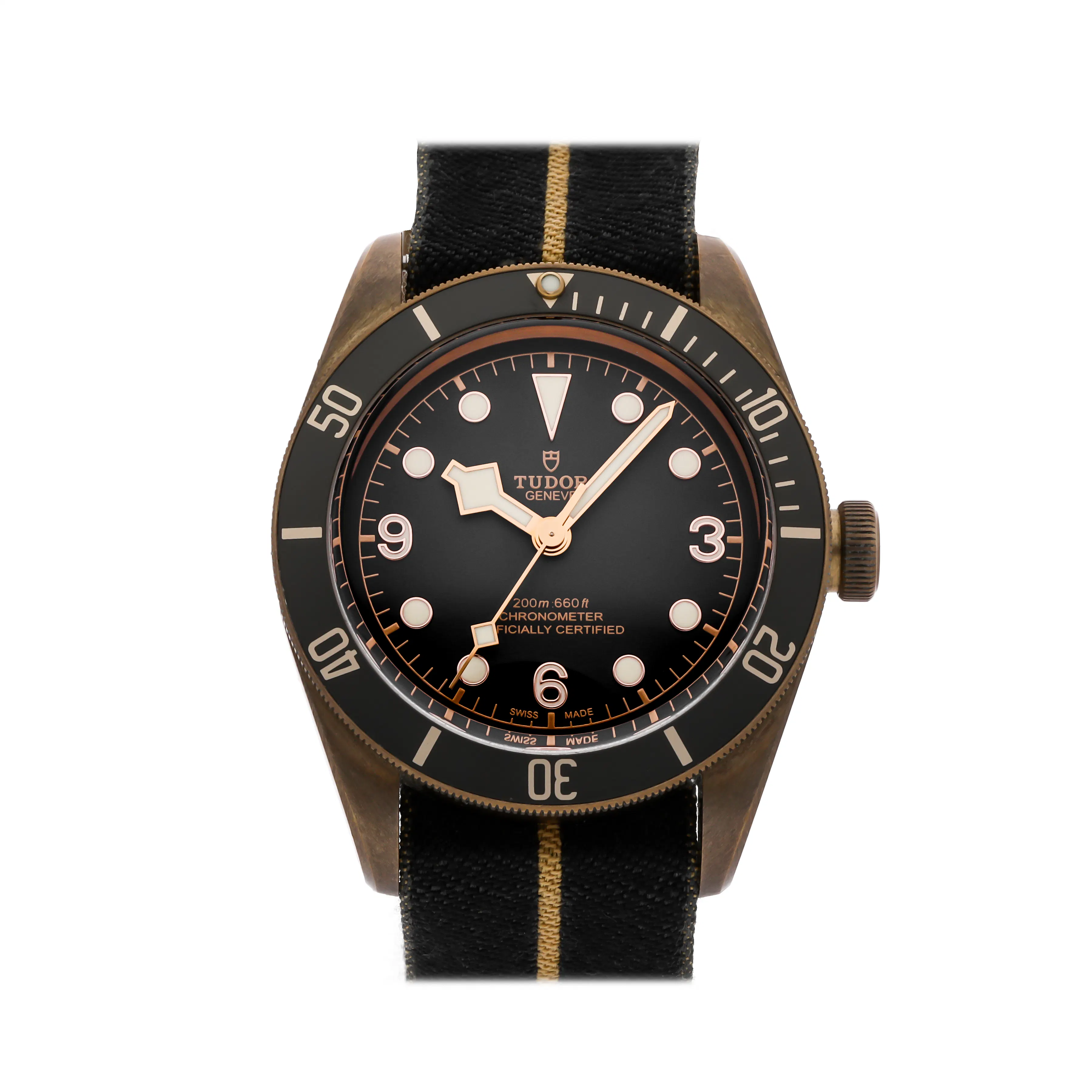 Vertical Black Bay Bronze