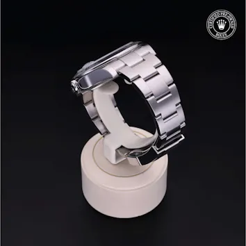 Gallery image 3 for Explorer II