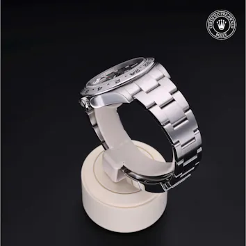 Gallery image 3 for Explorer II