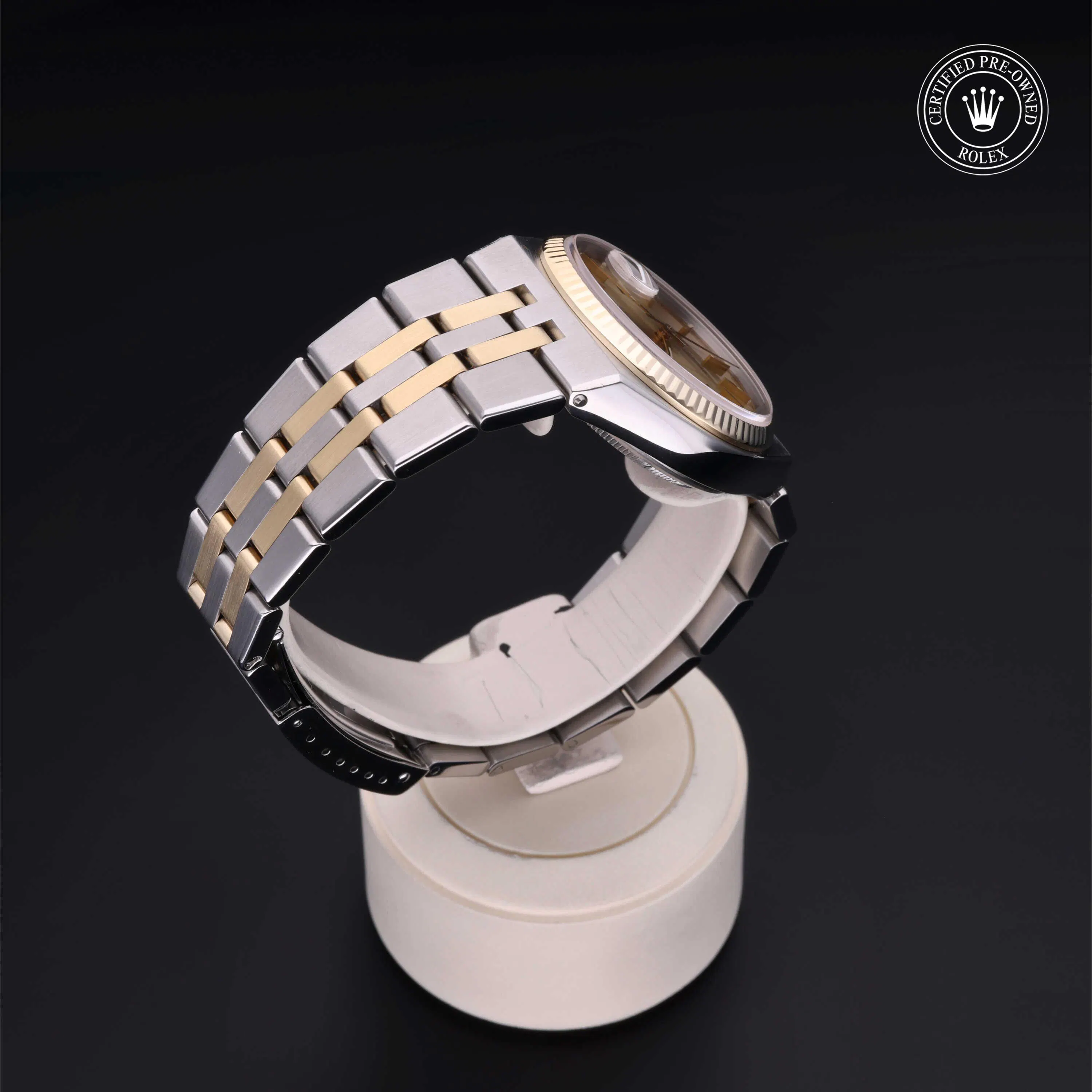 Gallery image 4 for Datejust Oysterquartz