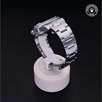 Gallery image 3 for Explorer II