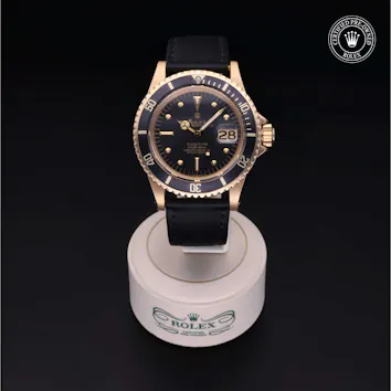 Gallery image 1 for Submariner 1680