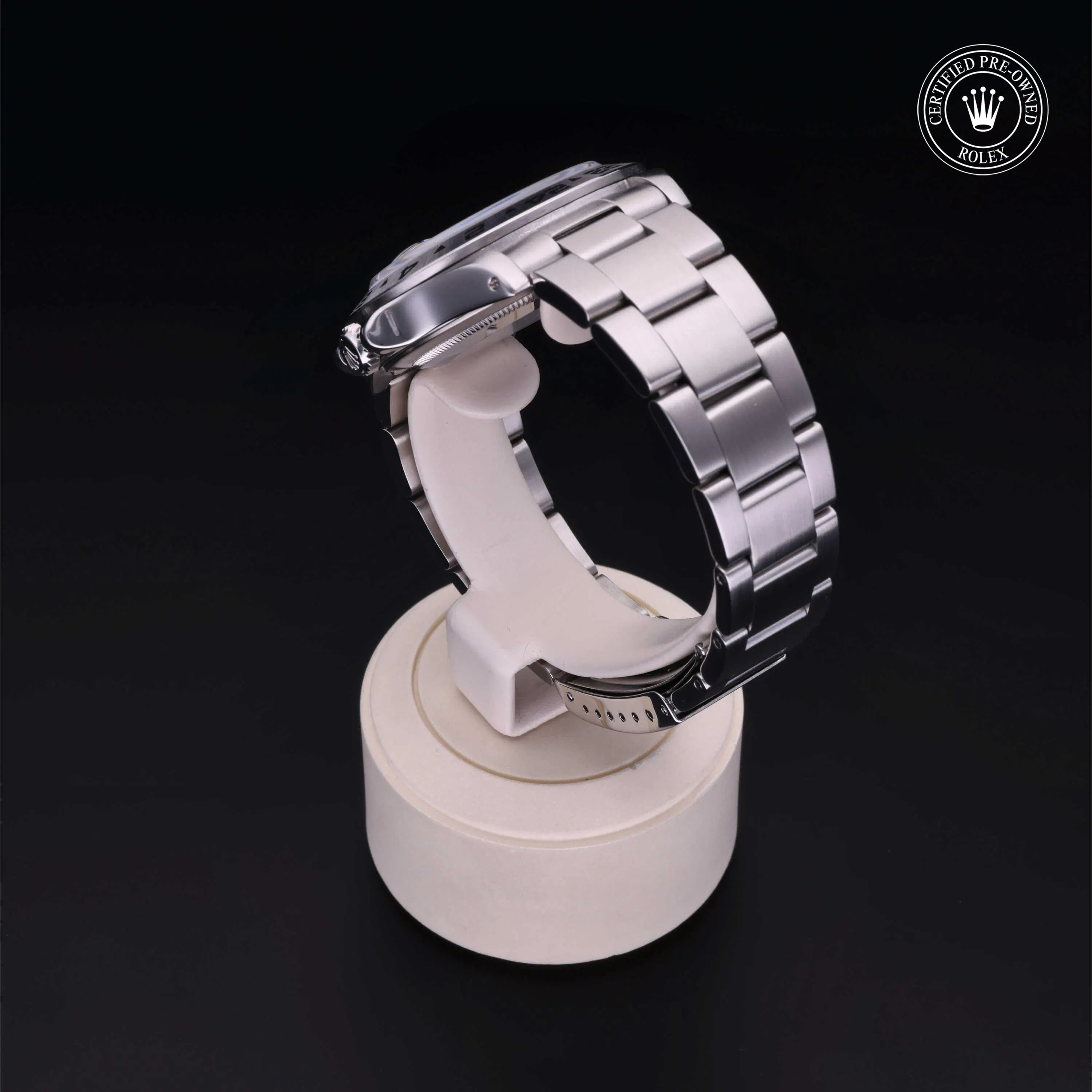Gallery image 3 for Explorer II