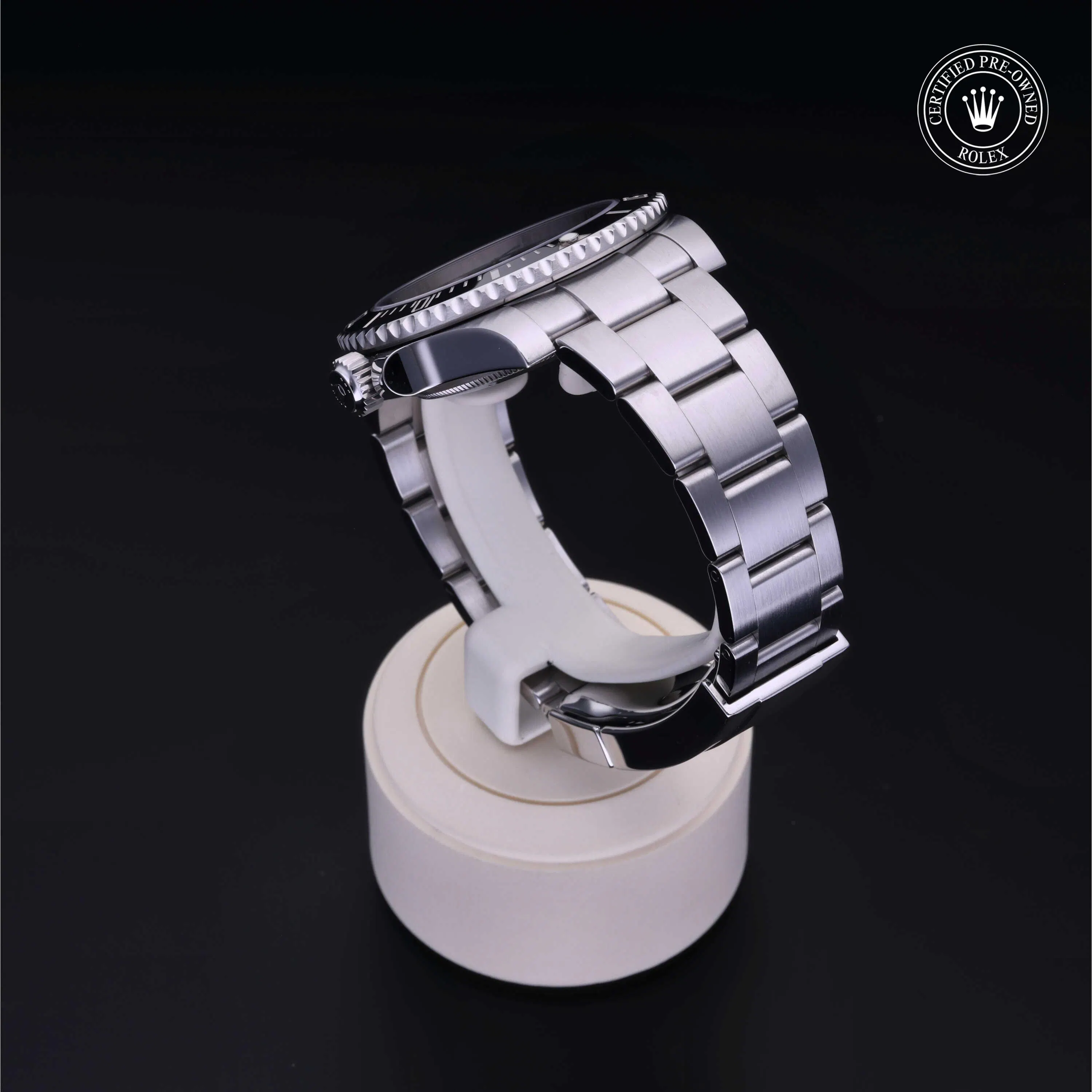 Gallery image 3 for Submariner
