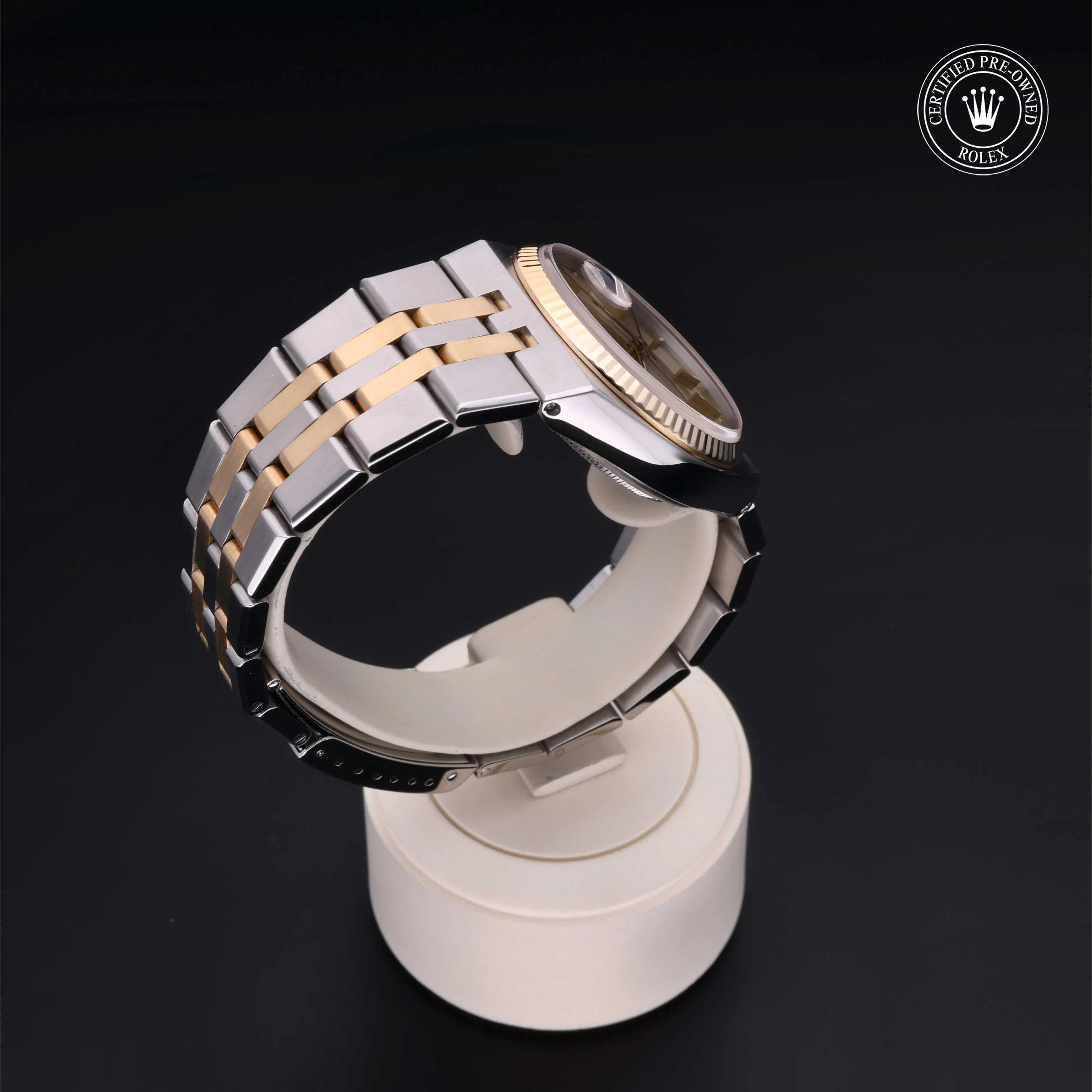 Gallery image 4 for Datejust Oysterquartz