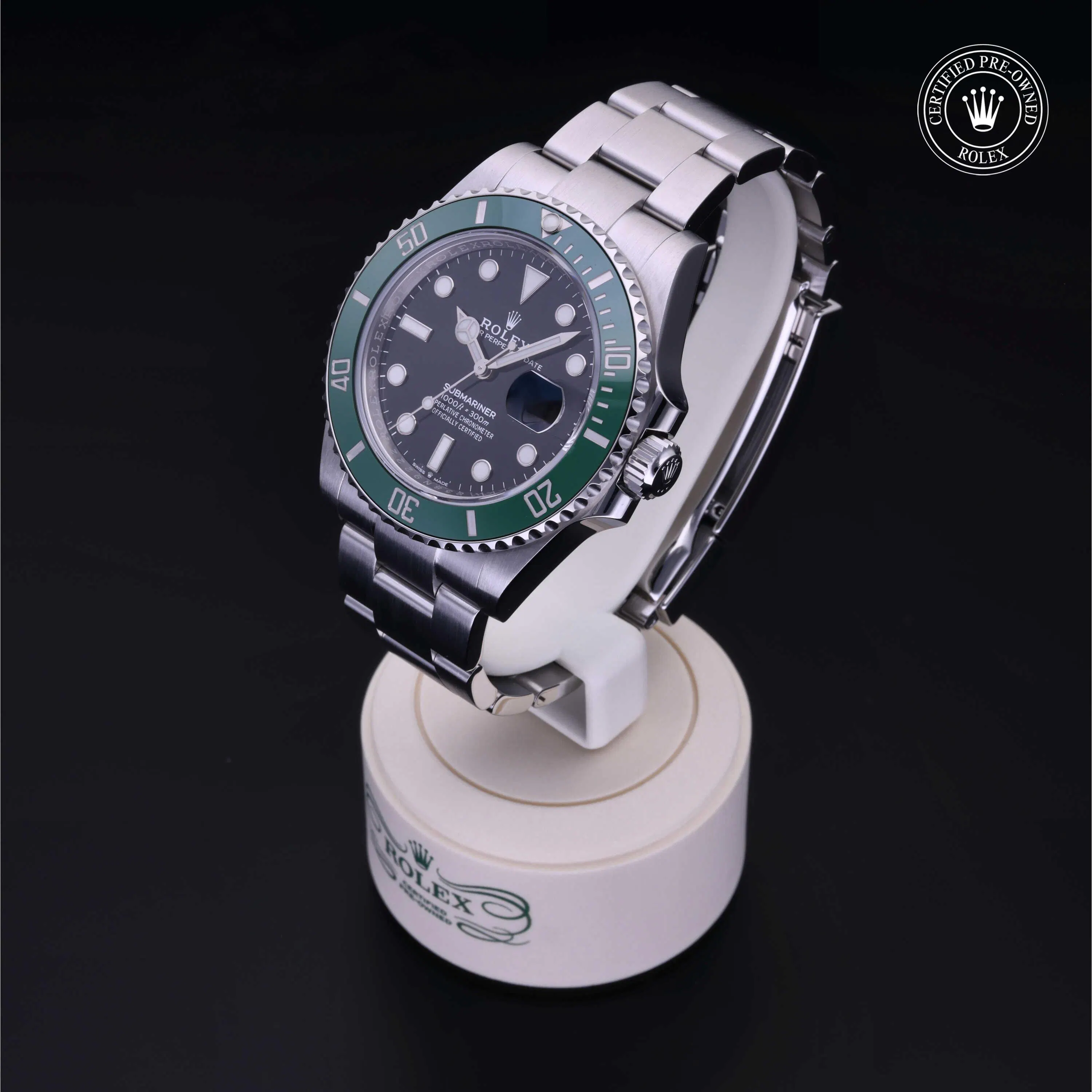 Gallery image 2 for Submariner
