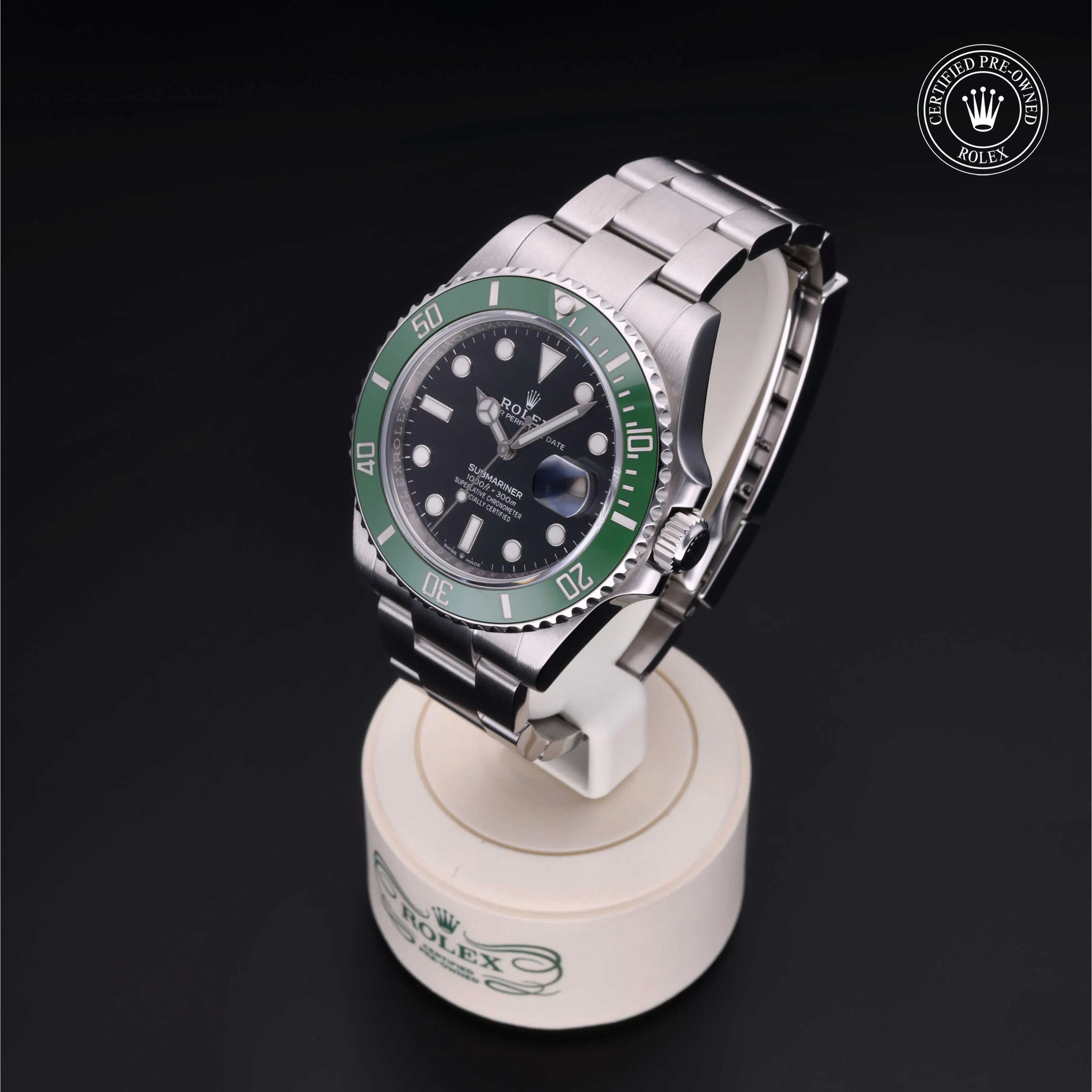 Gallery image 2 for Submariner