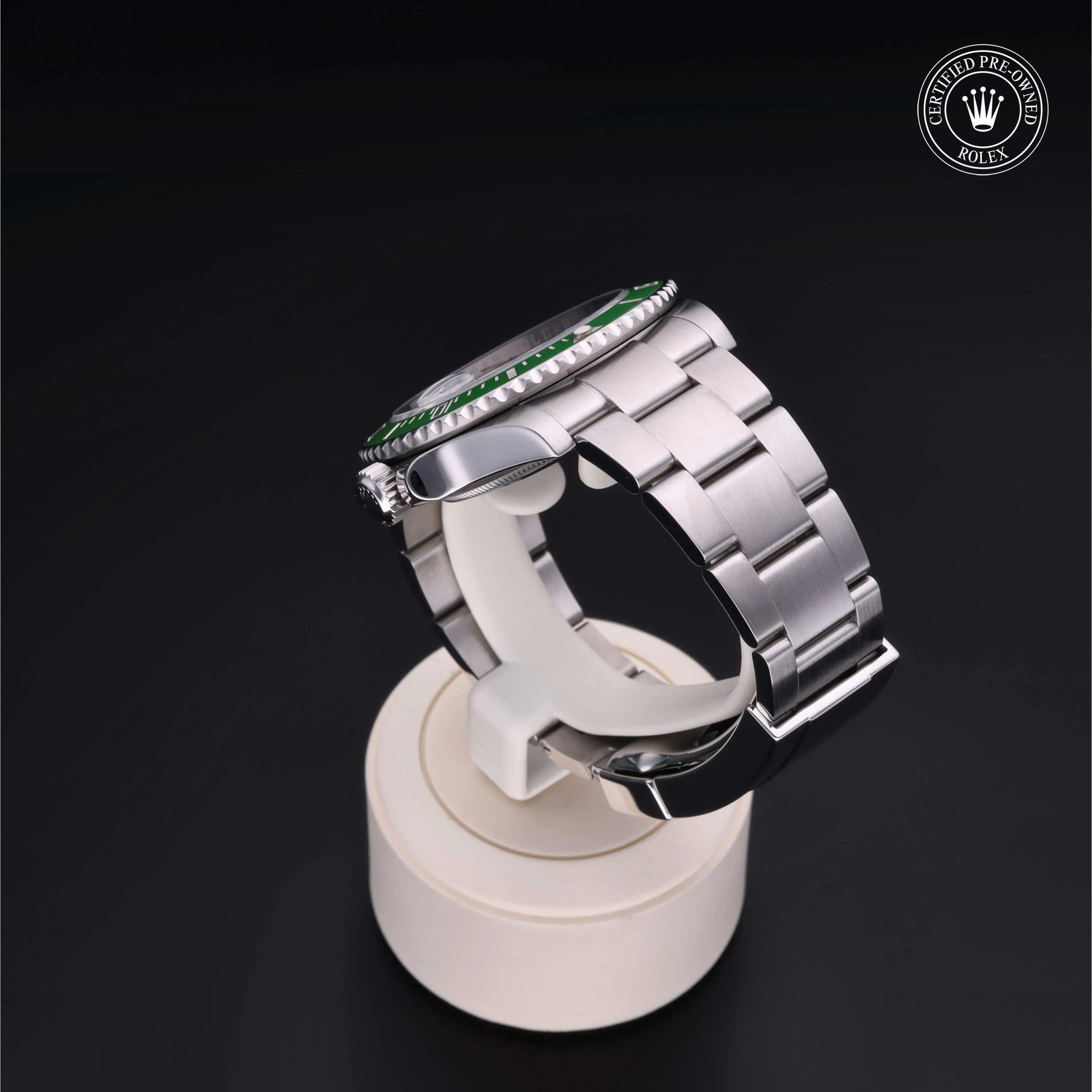Gallery image 3 for Submariner