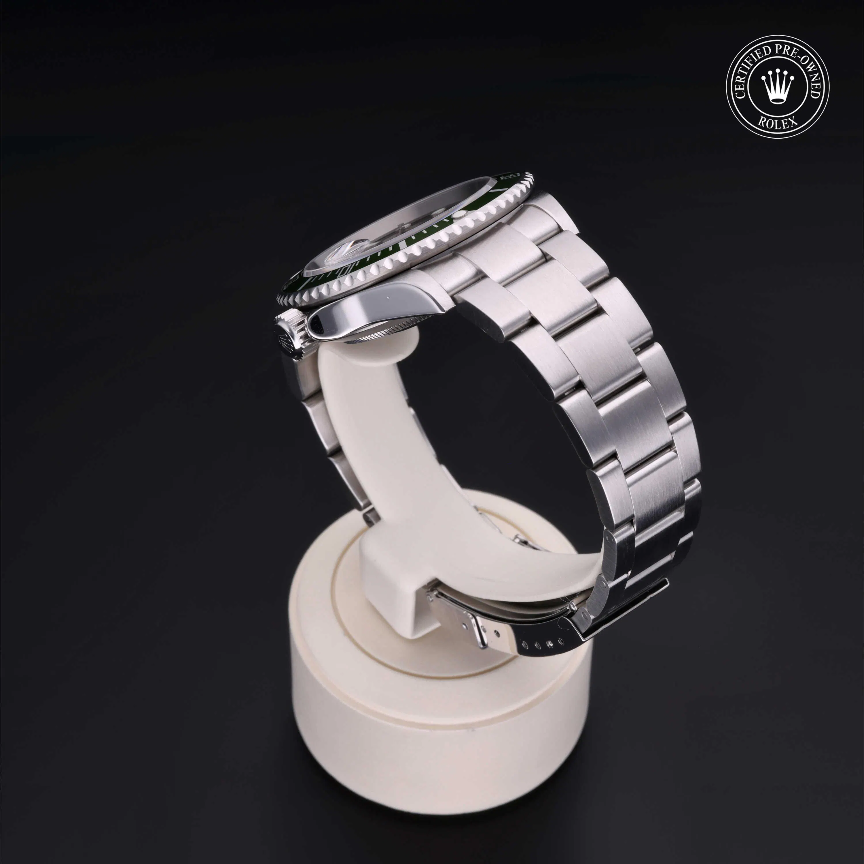 Gallery image 3 for Oyster Perpetual Submariner Date