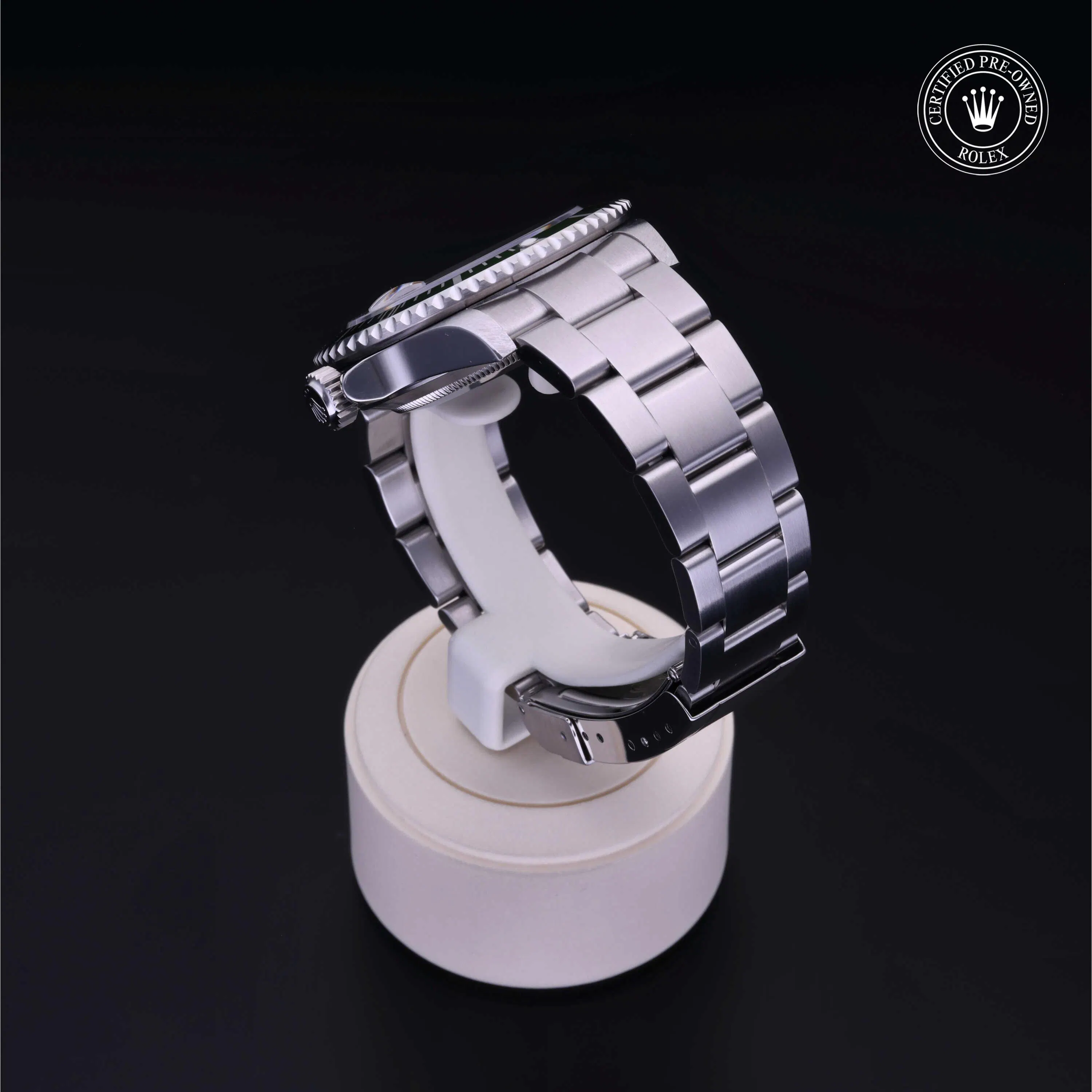 Gallery image 3 for Oyster Perpetual Submariner Date