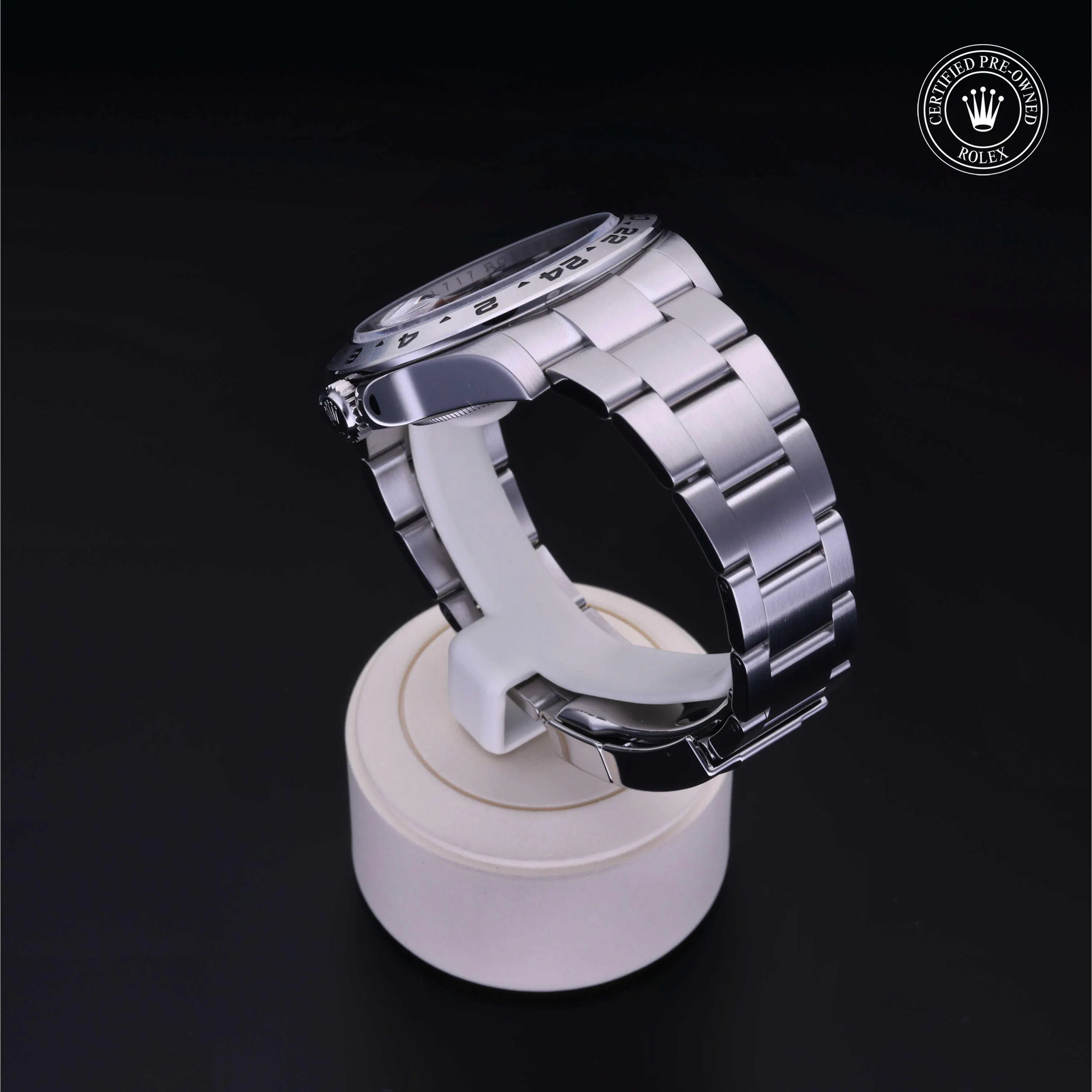 Gallery image 3 for Explorer II