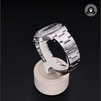 Gallery image 3 for Explorer II