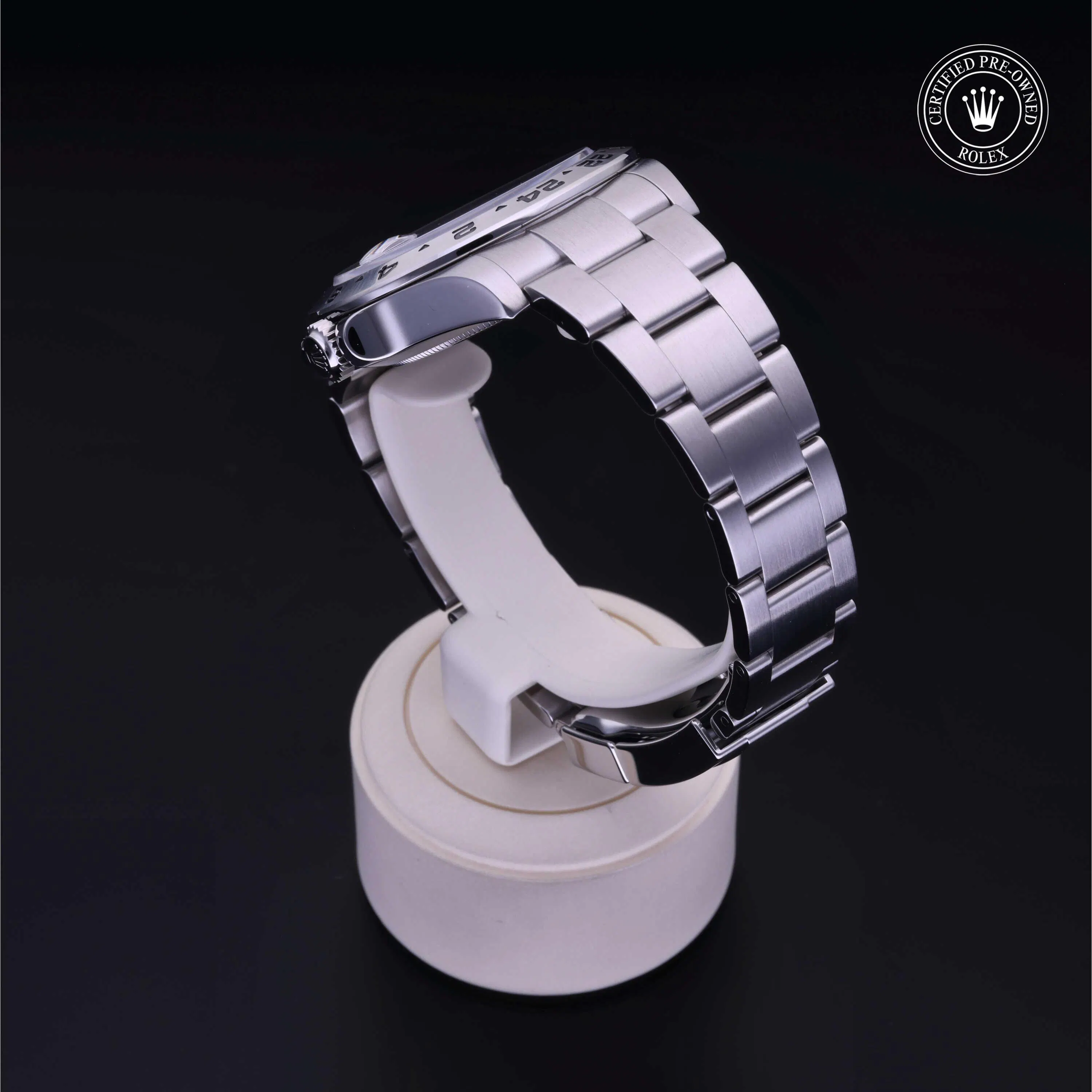 Gallery image 3 for Explorer II