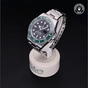 Gallery image 2 for Submariner