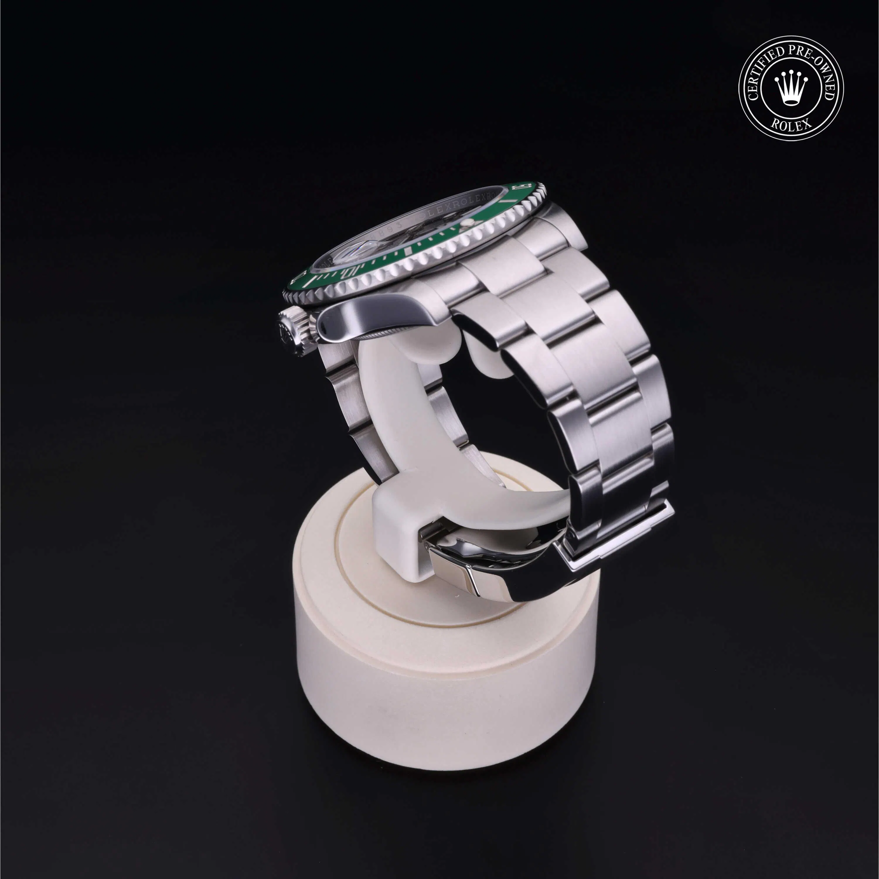 Gallery image 3 for Submariner